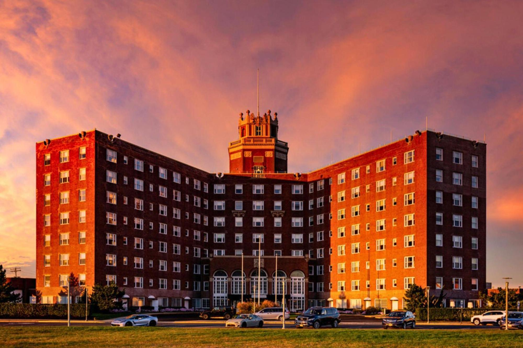 Berkeley Oceanfront Hotel Asbury Park Exterior photo